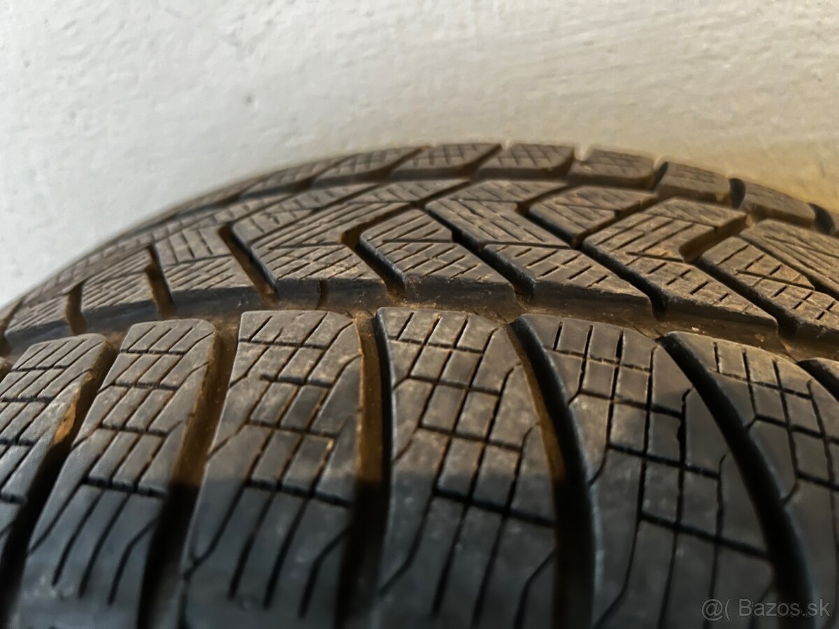 R18 5x112 Zimna sada Porsche Macan - 2