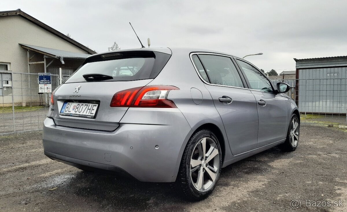 Peugeot 308, 139.000km, Plná výbava - 2
