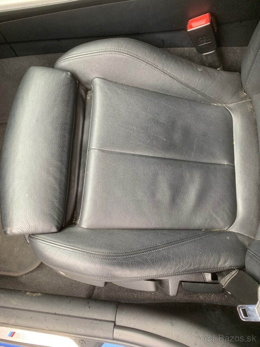 Interiér bmw F30 - 2