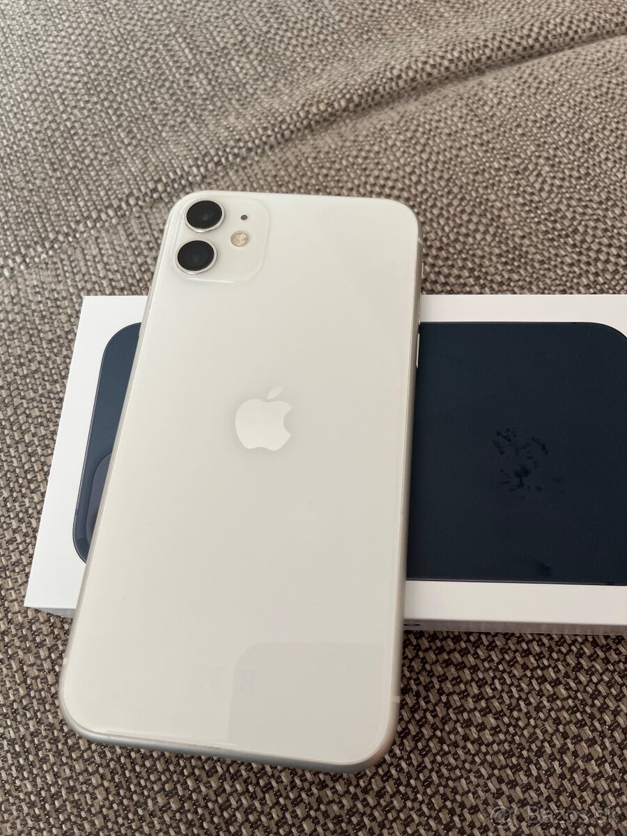 Predám iPhone 11 - 2
