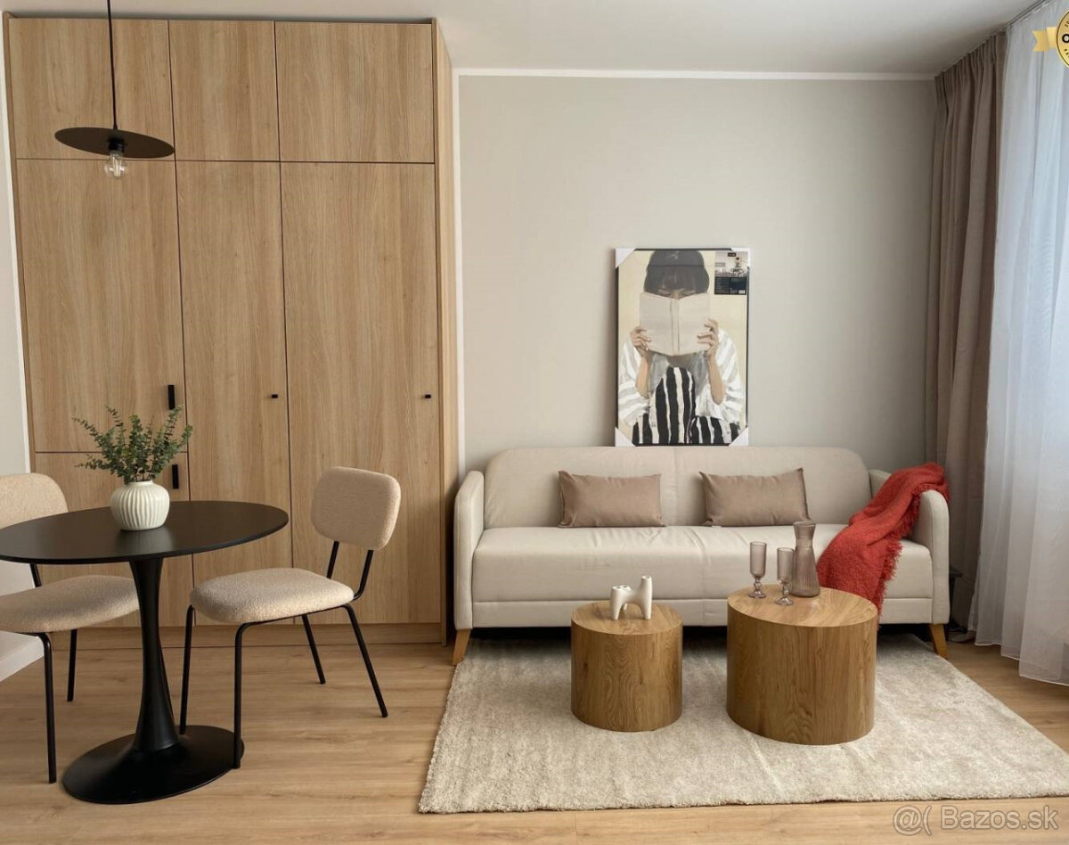 Iba u nás Na prenájom 2i nový dizajnový byt , loggia, voľný - 2