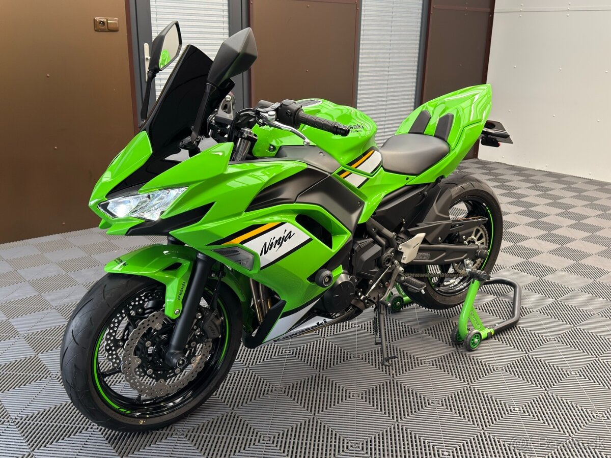 Kawasaki Ninja 650 MY25 Akrapovič / Ako Nová - 2