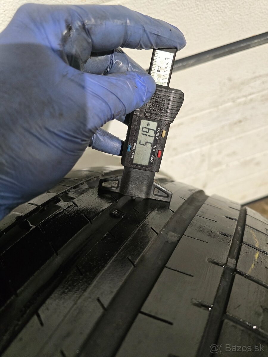 Letné Pneu Falken 225/35 R20 2ks - 2