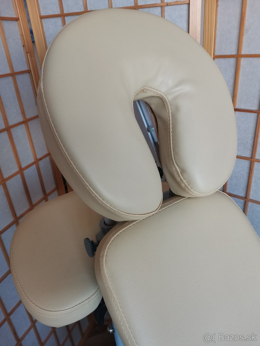 Masážna stolička - 2
