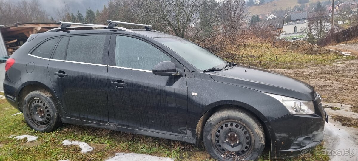 Chevrolet Cruze SW 1.7vcdi LTZ - 2