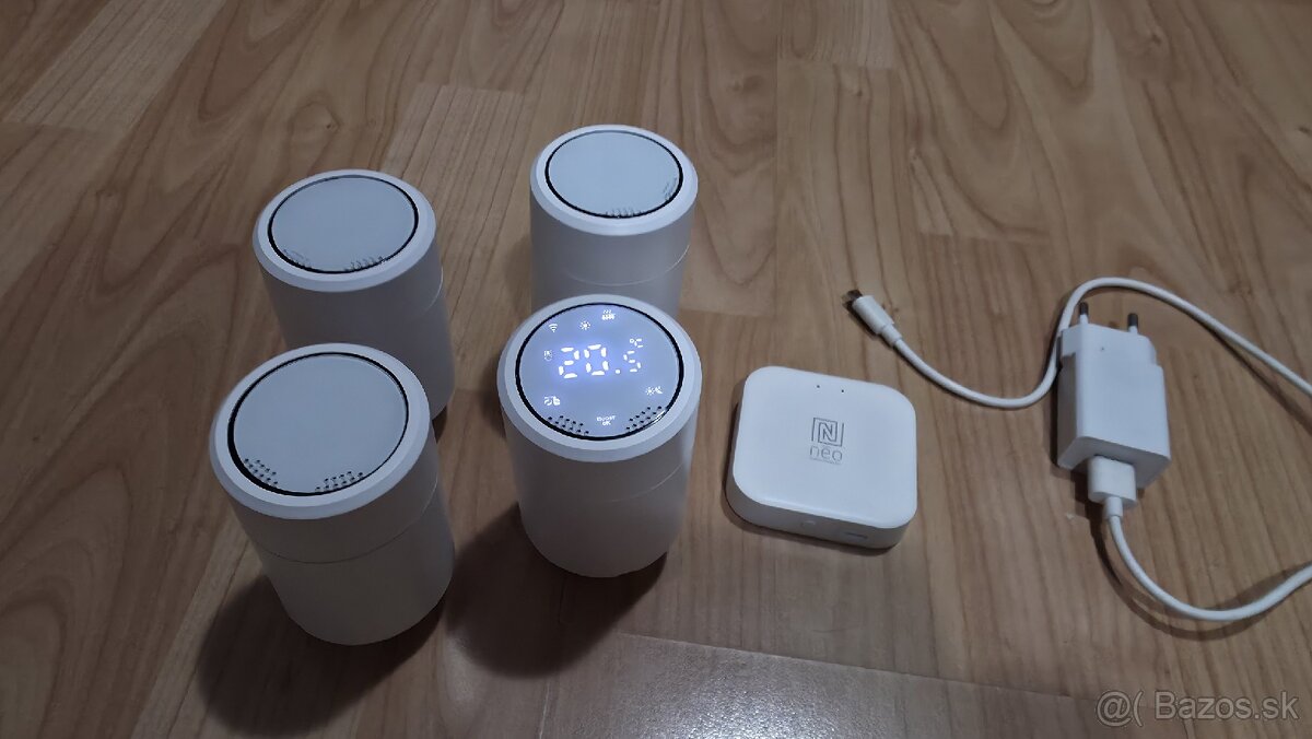 Predám Smart termostatická hlavica IMMAX NEO 07732L - 2