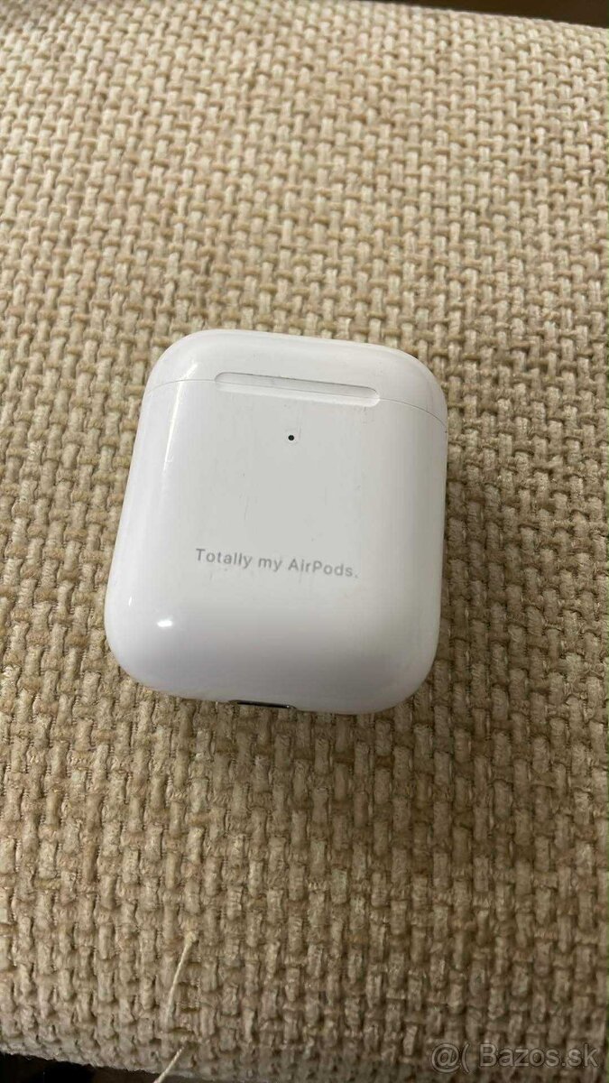 Apple Airpods 2 bezdrátové nabíjanie - 2