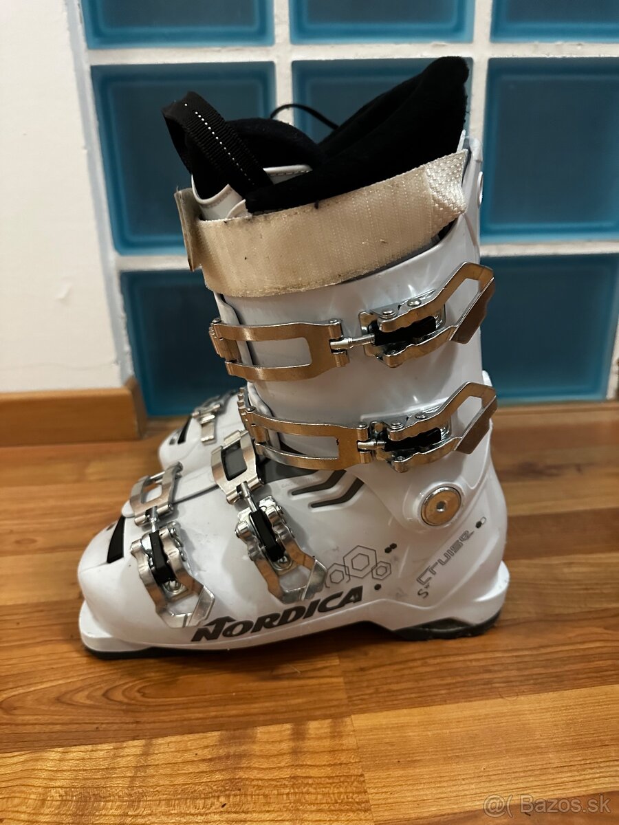 Lyžiarky NORDICA 285mm - 2