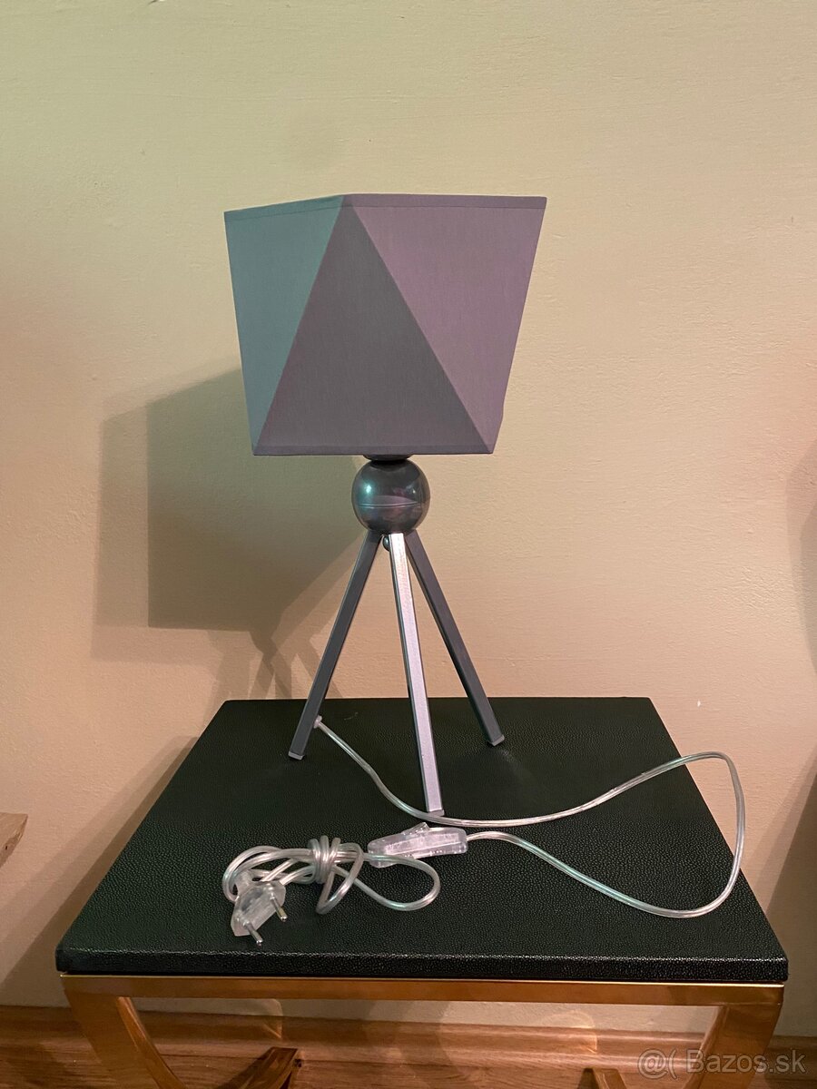 Dizajnová stolová lampa - 2