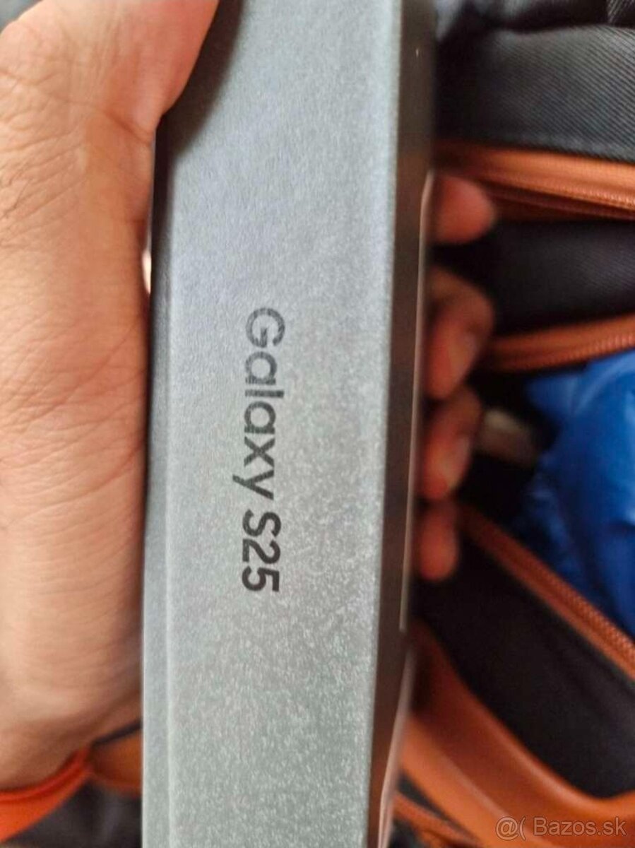 Samsung Galaxy S25 256gb - 2