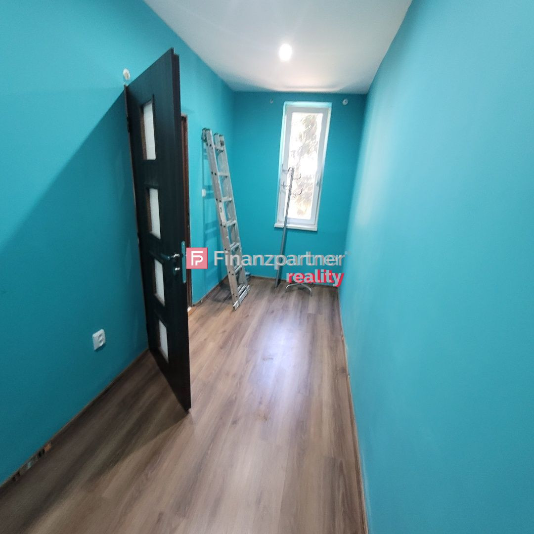 Ponúkame Vám na predaj 3 izbový byt v Nových Zámkoch - 2