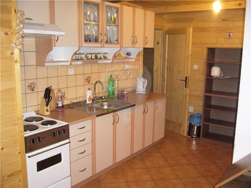 Predaj: veľká chata, Ružomberok, Hrabovo - 2