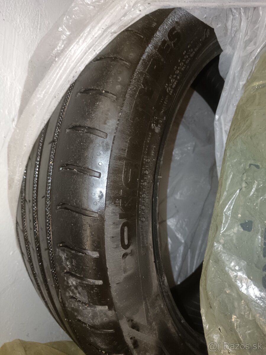 Pneu letne 235/45 r17 - 2