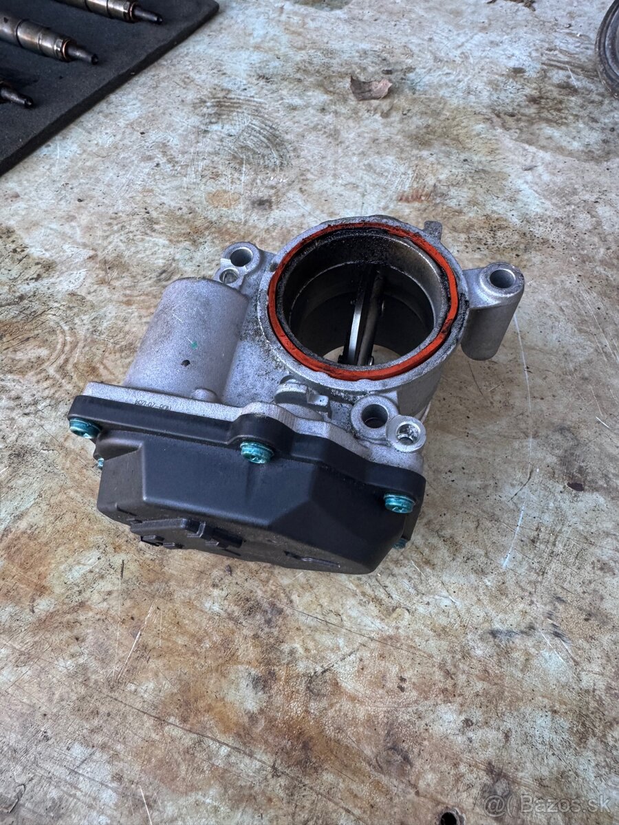 Škrtiaca klapka 2.0tdi - 2