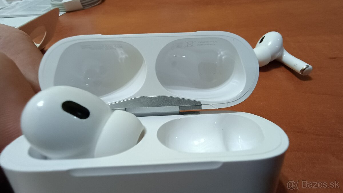 Apple airpods Pro 3 - 2