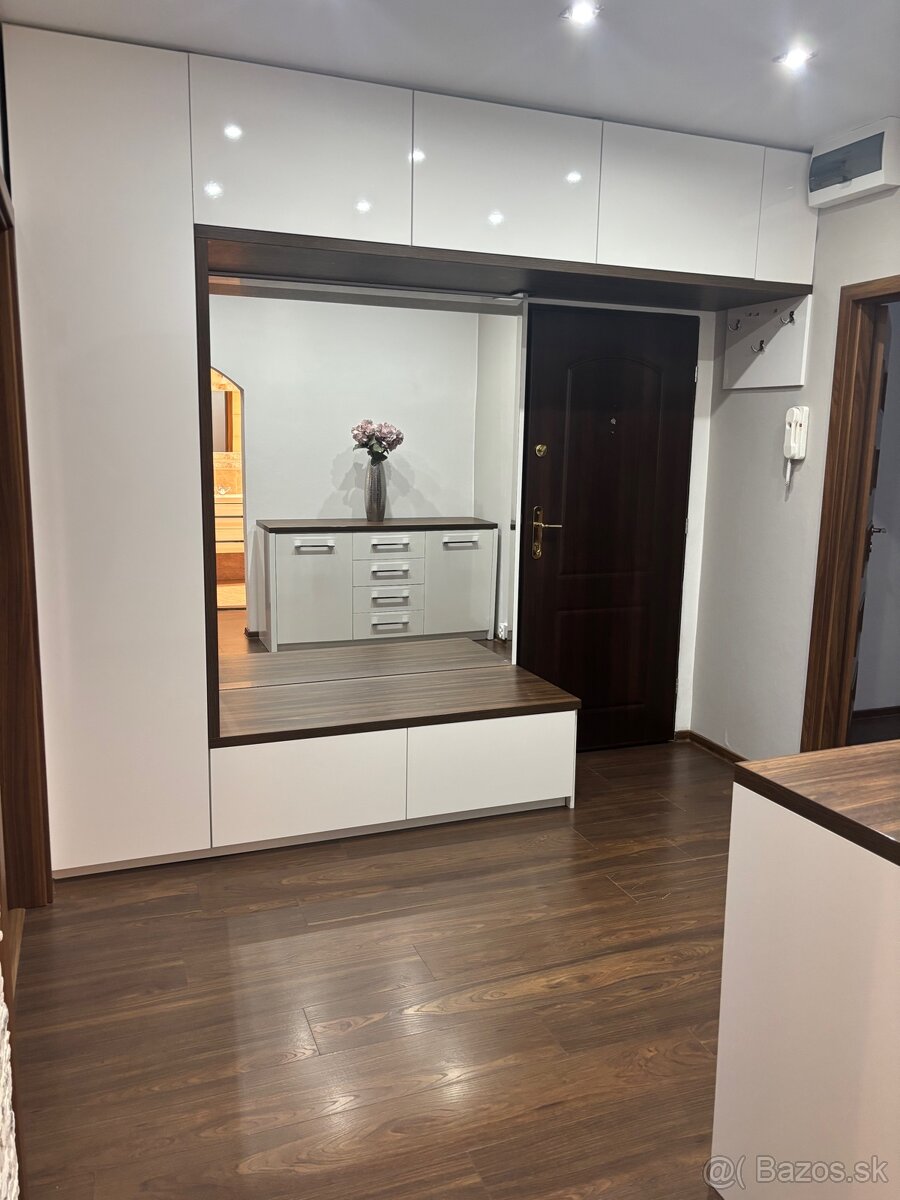 3-izbový byt v Banskej Štiavnici - 2