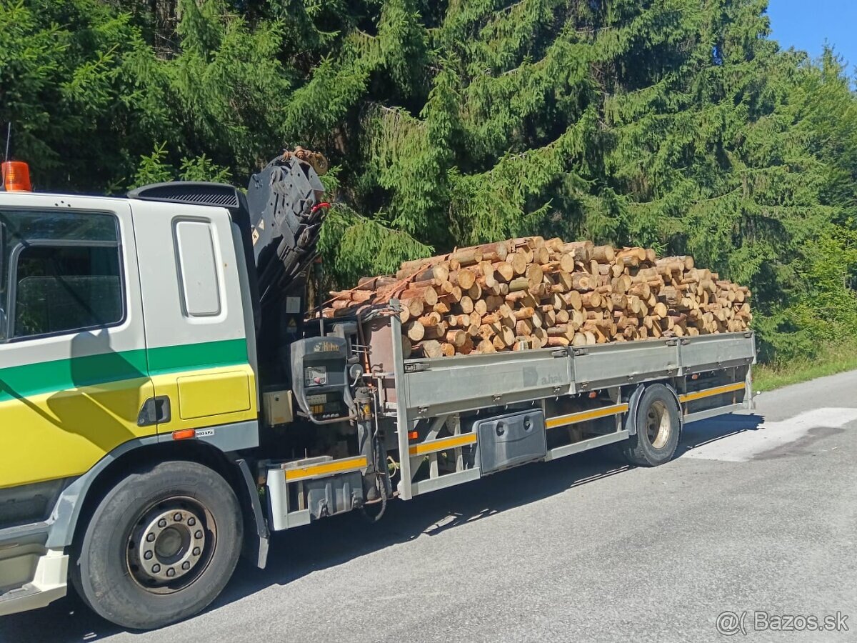 Autodoprava s hydraulickou rukou. - 2