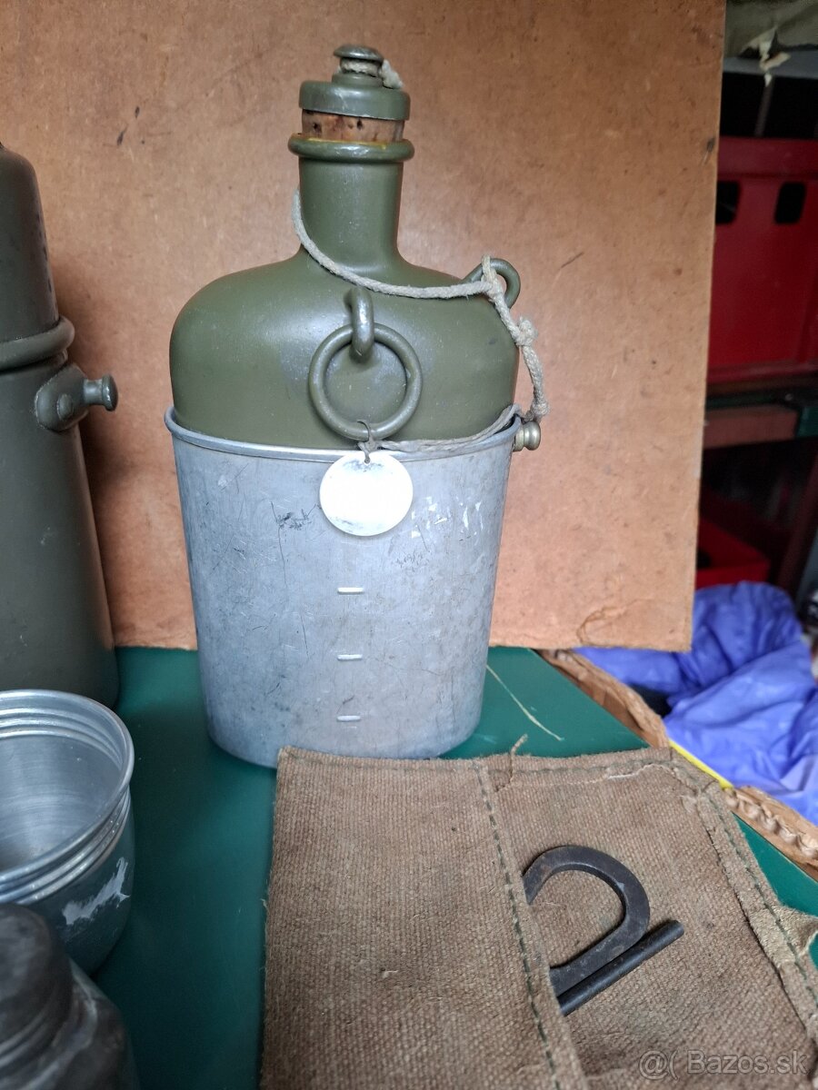 Predám staré vojenské doplnky - 2