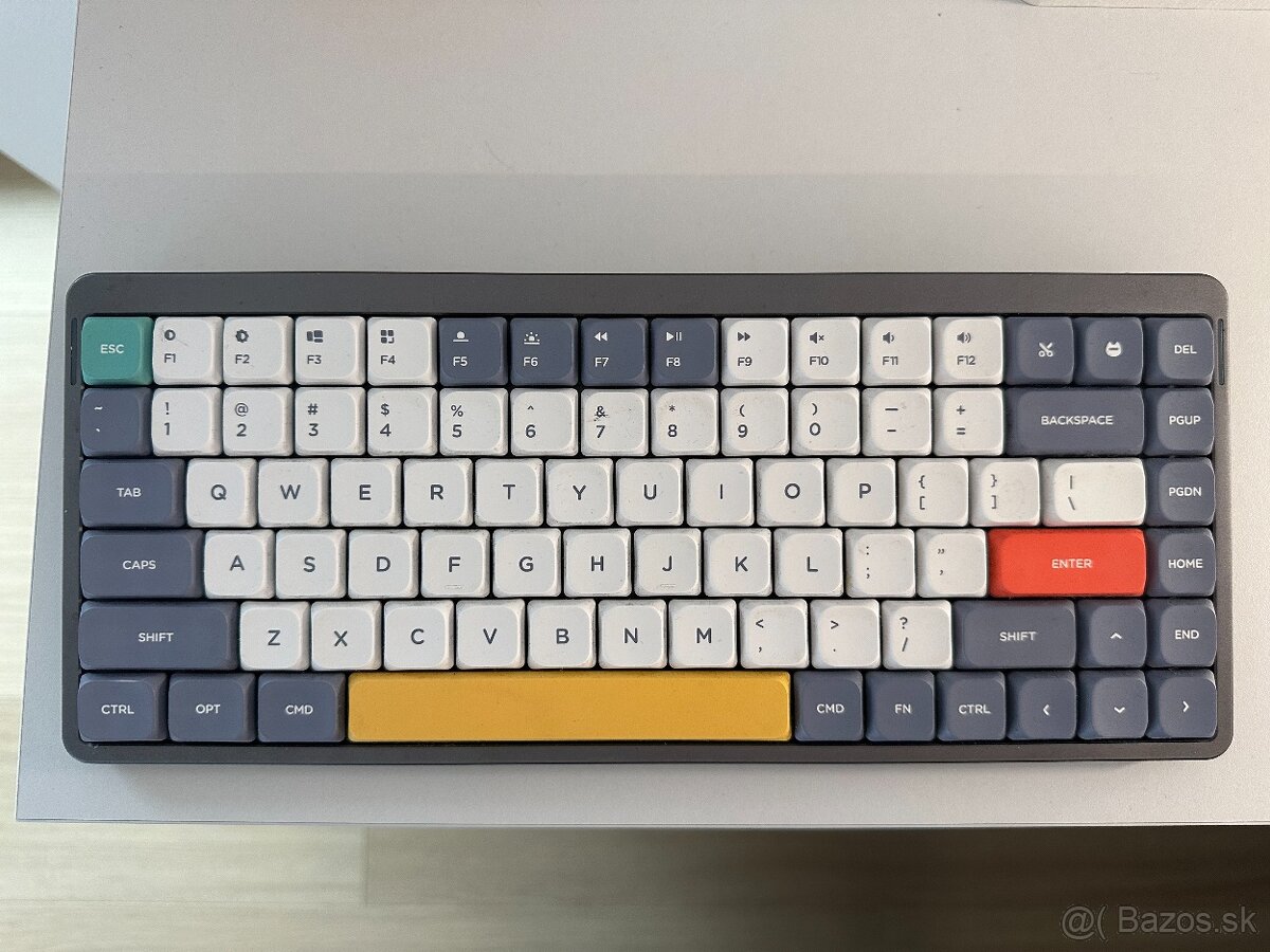 Mechanicka klavesnica NuPhy Air75 V2 - 2