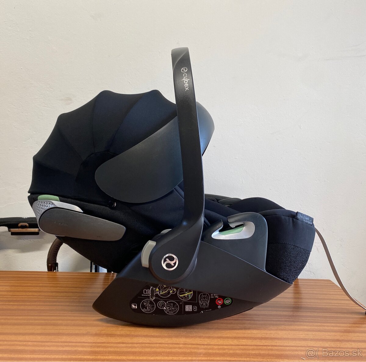 Polohovateľná autosedačka Cybex Cloud T i-Size - 2