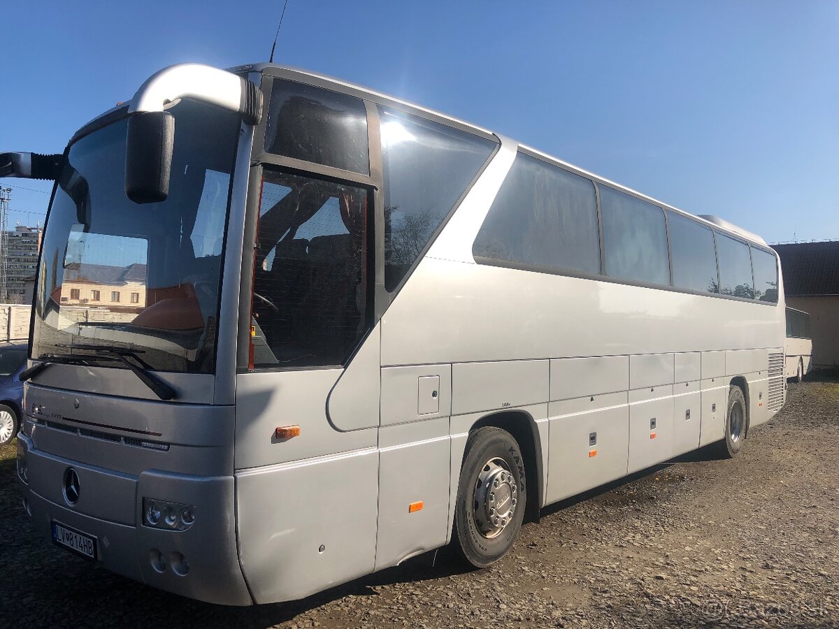 Mercedes Benz TOURISMO 0350 - 2