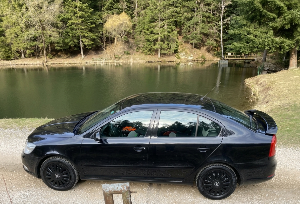 Predám Škoda octavia2 Rs 2.0TDi 125kw - 2