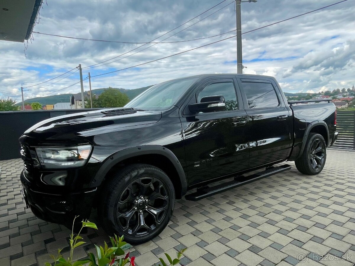 Dodge Ram 1500 šport 4x4 - 2