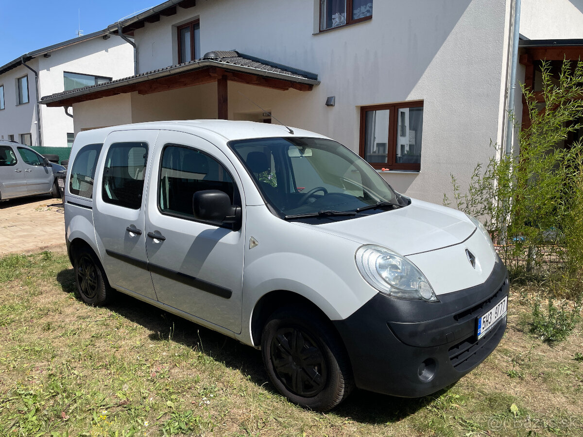 Renault Kangoo pro převoz vozíčkáře - 2