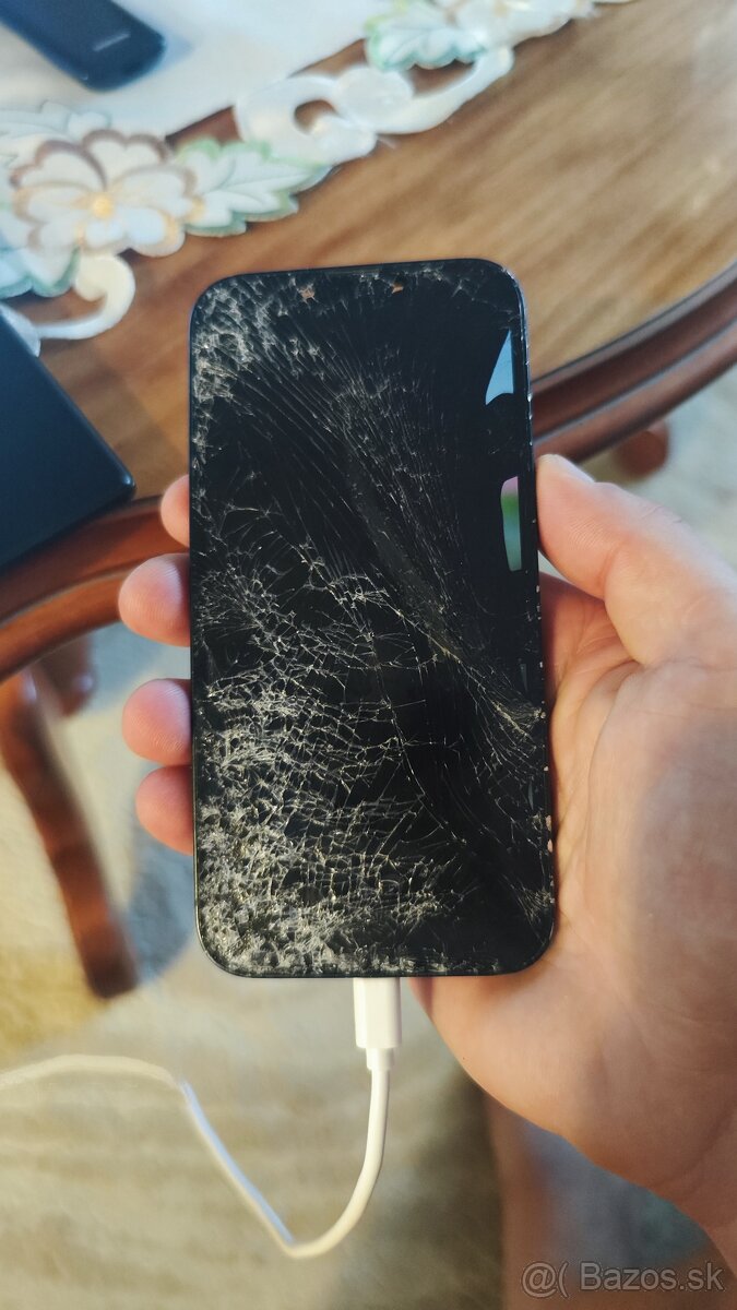 iPhone 14 diely - 2