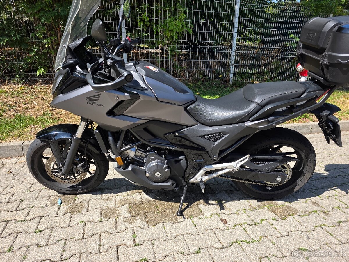Honda NC750 dct - 2