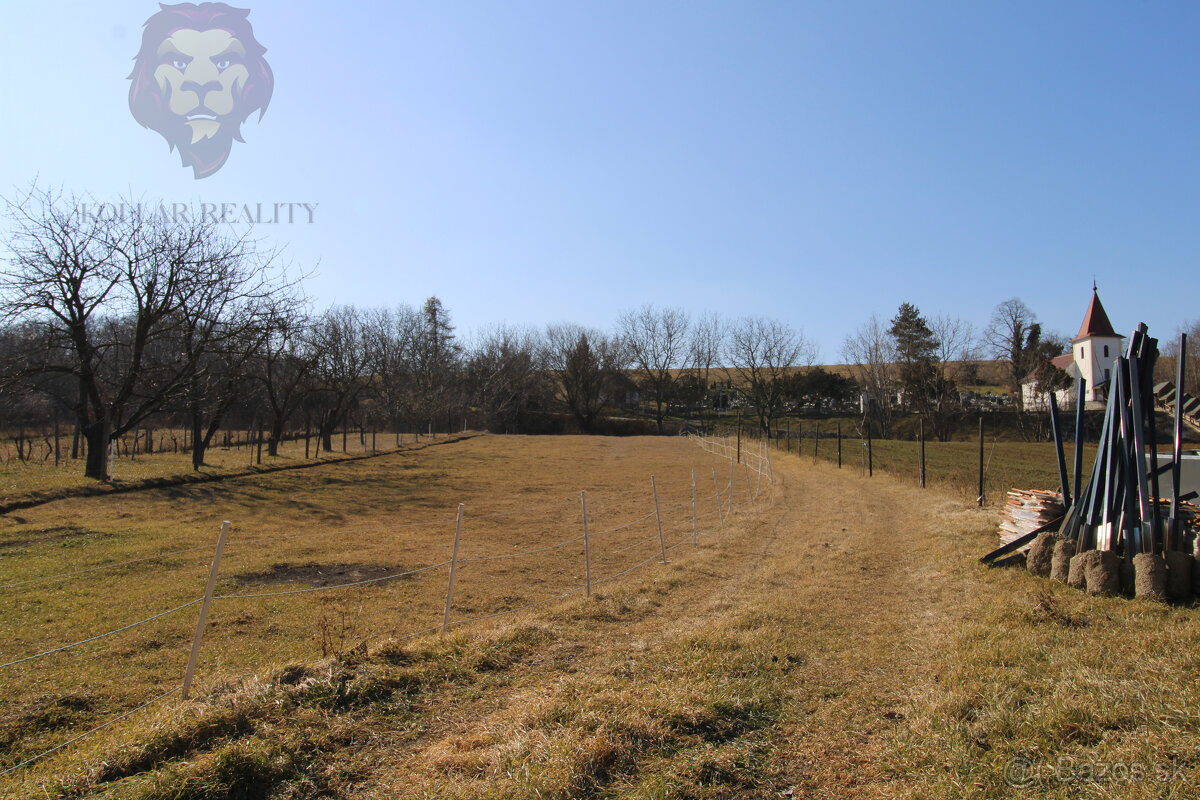 NA PREDAJ - Rodinný dom s veľkým pozemkom - Tepličky - 2