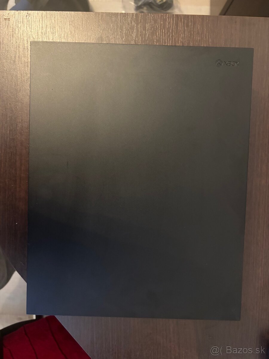 Xbox one x - 2