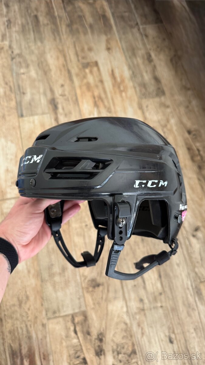 Hokejová prilba CCM veľkosť M - 2