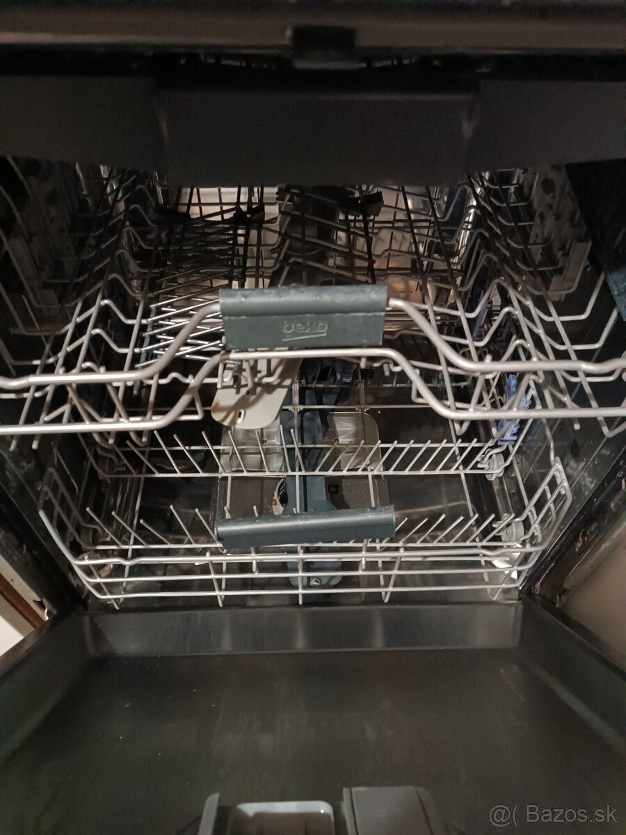 Umývačka riadu - 2