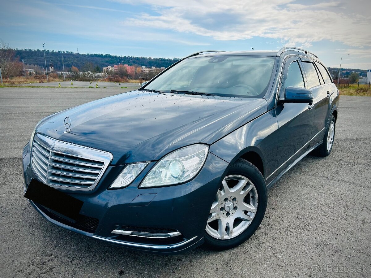 Mercedes-Benz C trieda 10/2012 E-200 CDI Elegance Automat - 2