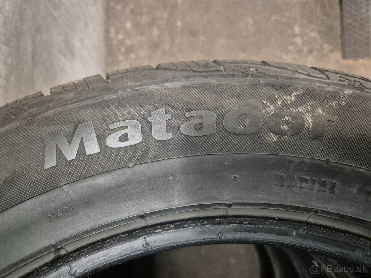 Matador Sibir Snow 215/60 R17 96H - 2