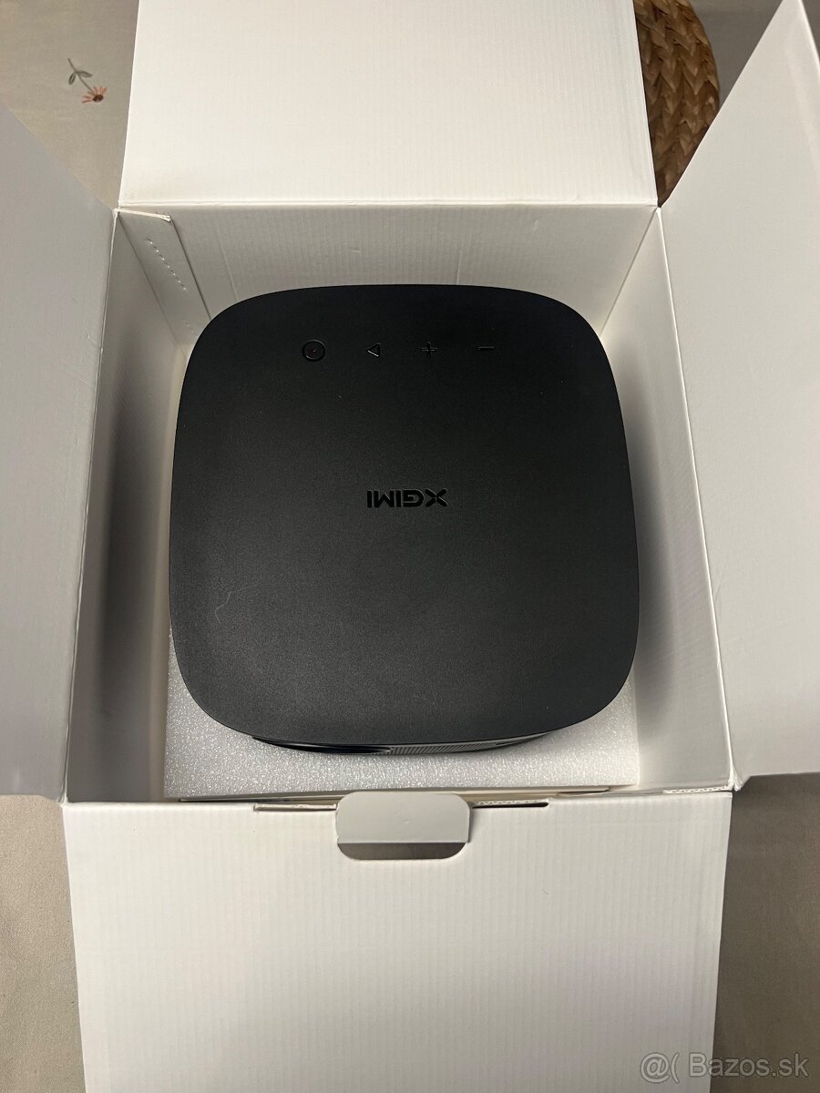 Predám XGIMI HORIZON PRO 4K, TOP stav - 2