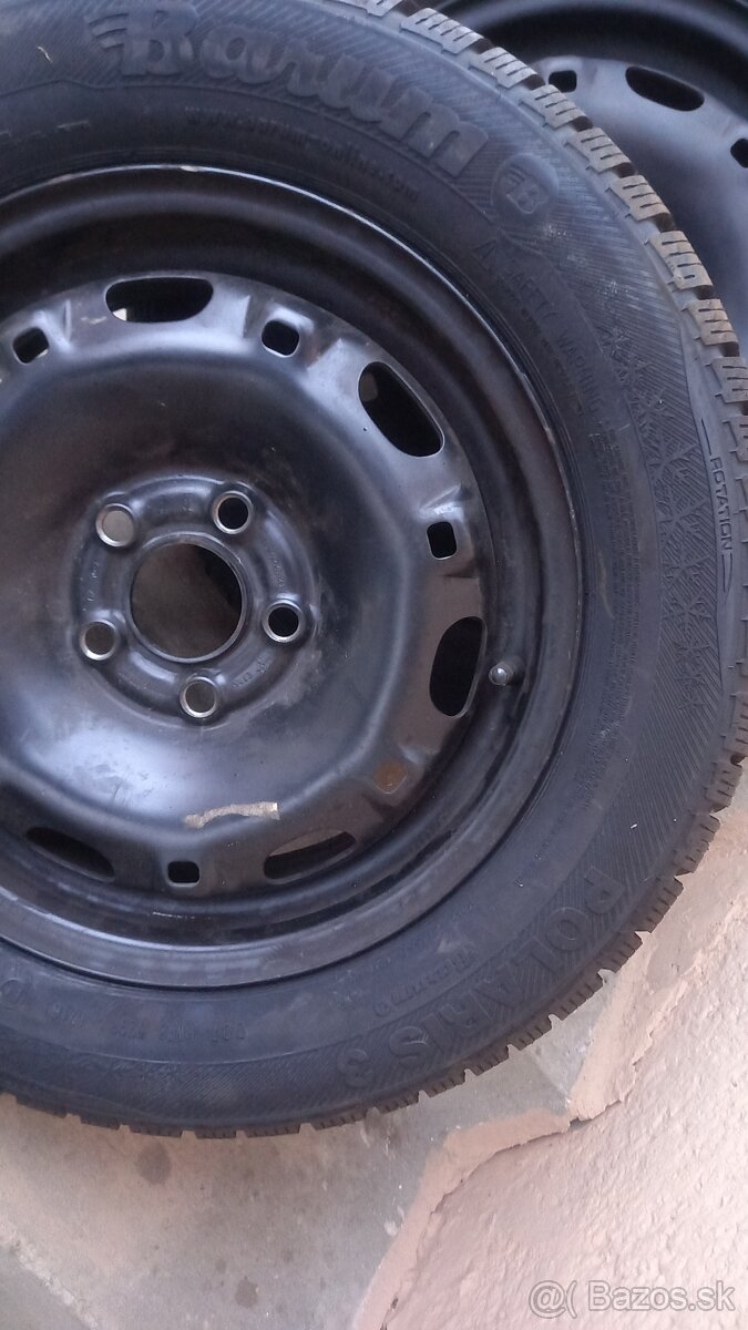 Predám pneumatiky na diskoch na Fabiu - 2