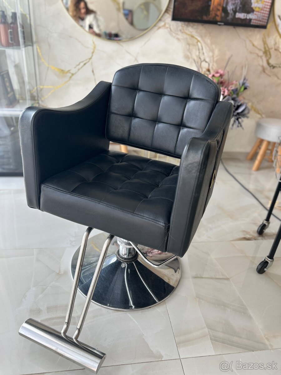 Kadernícke kreslo - 2