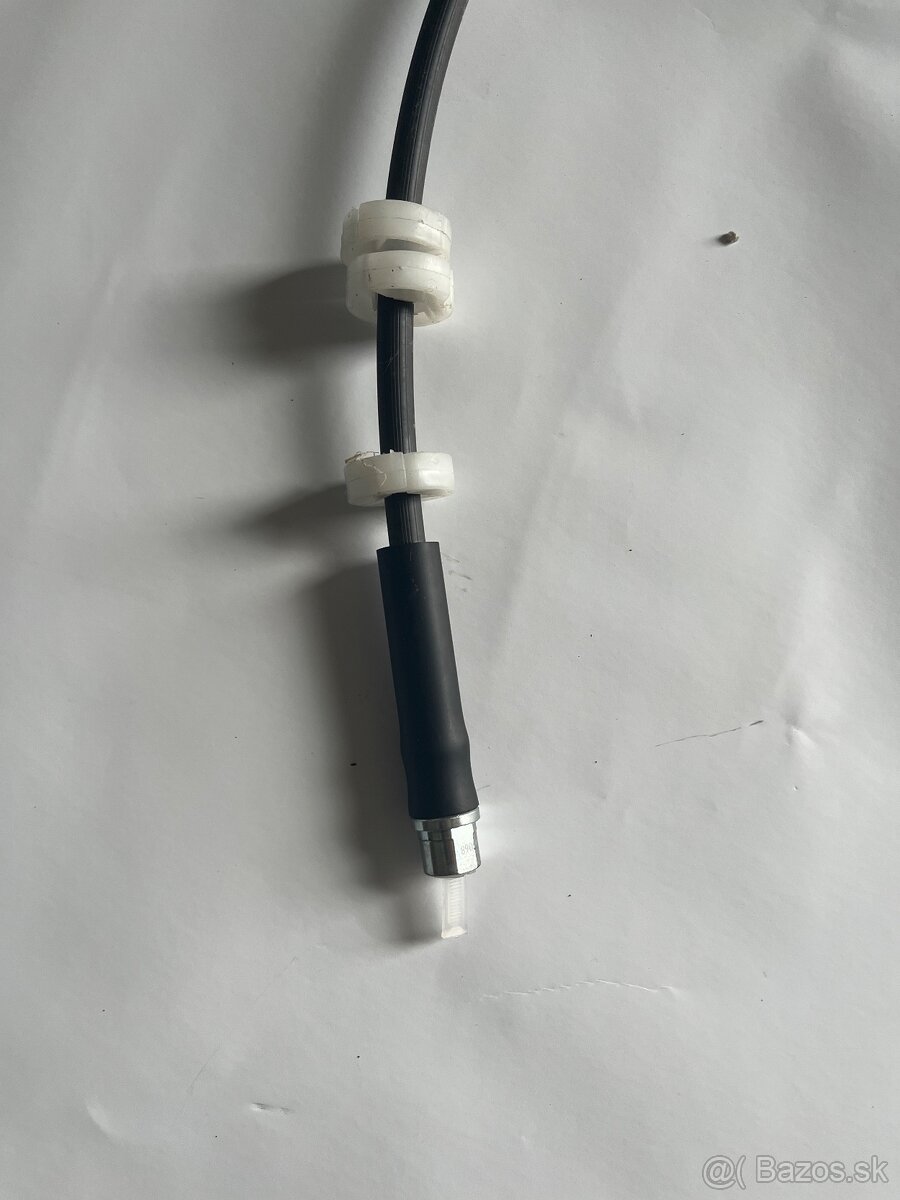 Brzdová hadicka Peugeot 406 - 2