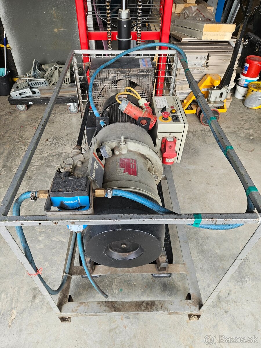 Predam lompresor lamelovy v top stave - 2