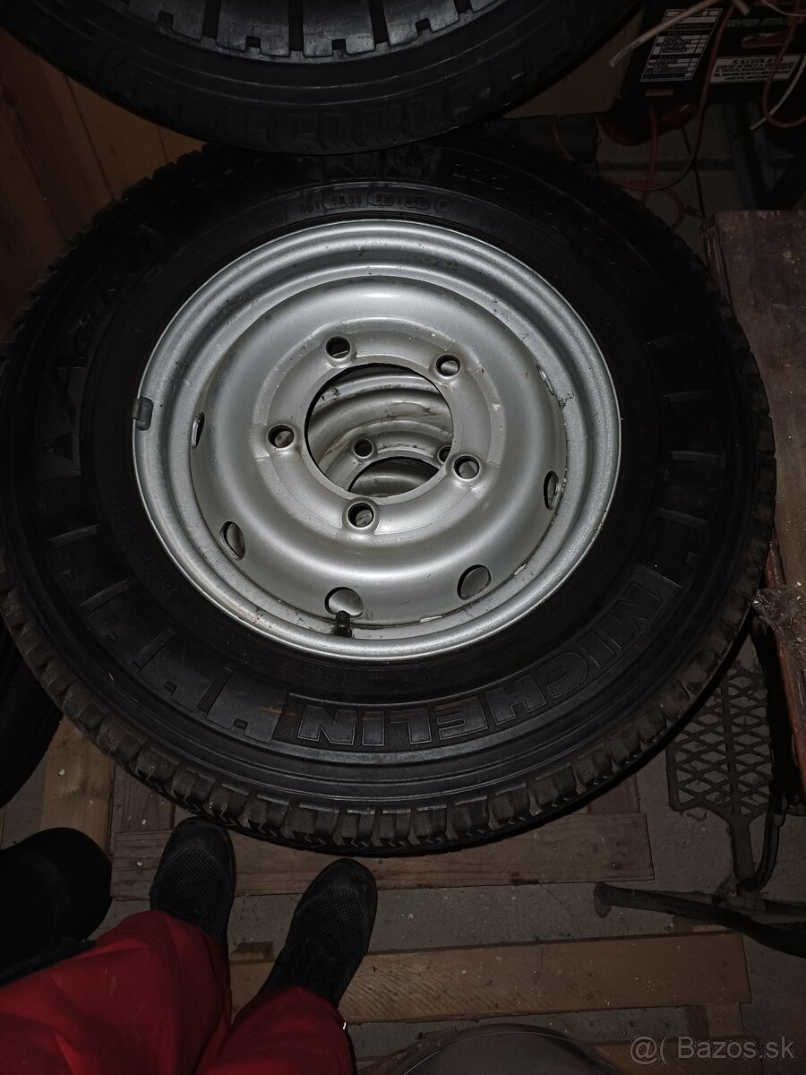 Pneumatiky 225/70R15C Michelin Agilis 61 - 2