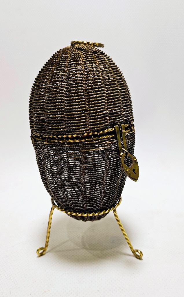 zbierka starožitností - 2