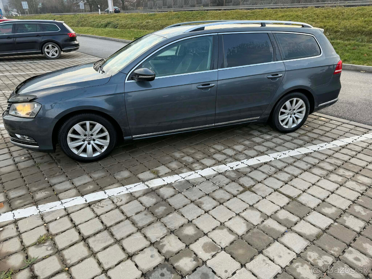 Volkswagen Passat B7 4Motion DSG - 2