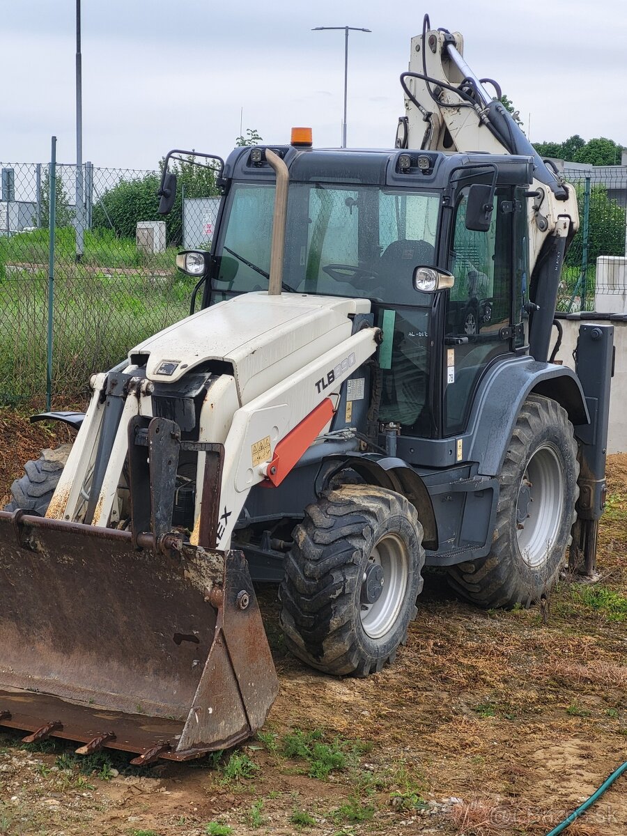 Traktorbager Terex TLB890 - 2