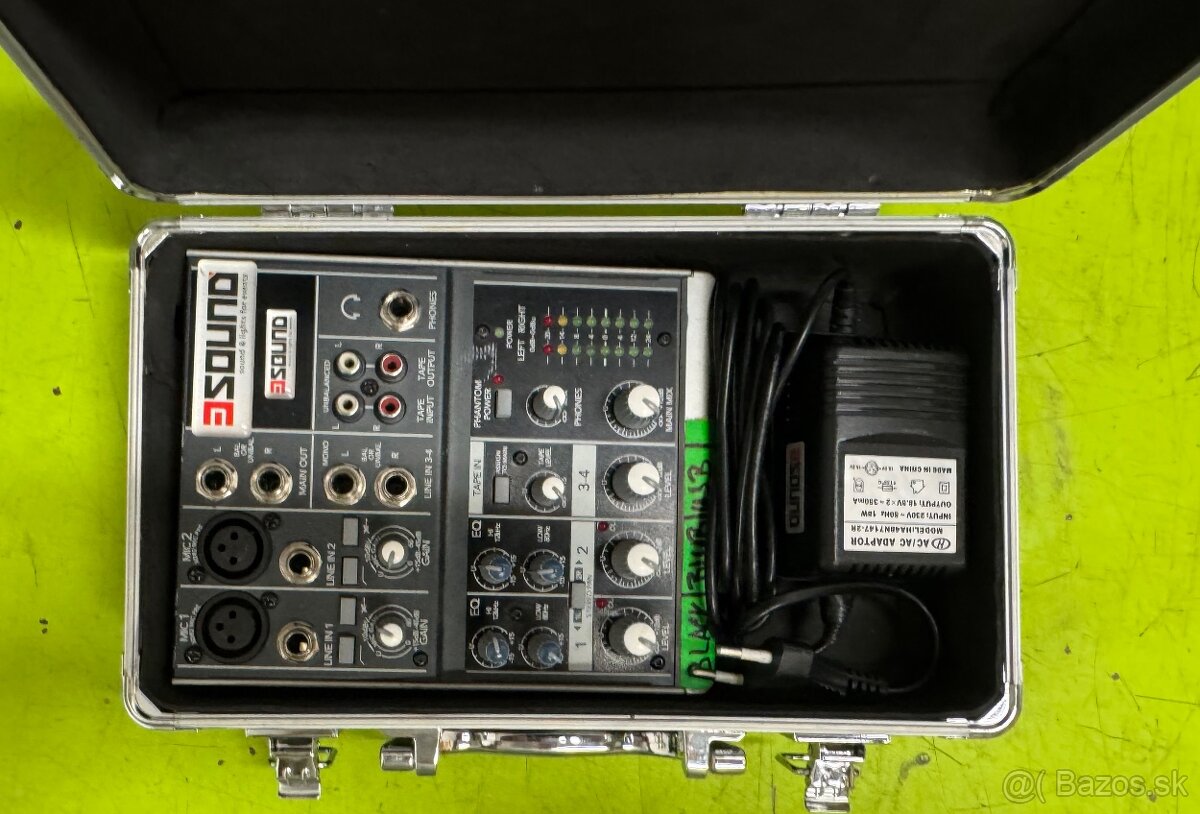 Mackie 402 VLZ3 - 2