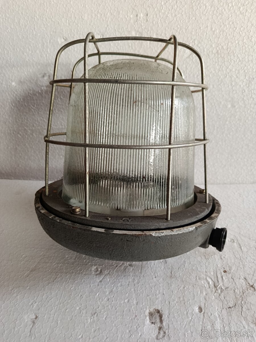 Predám priemyselnú lampu - 2