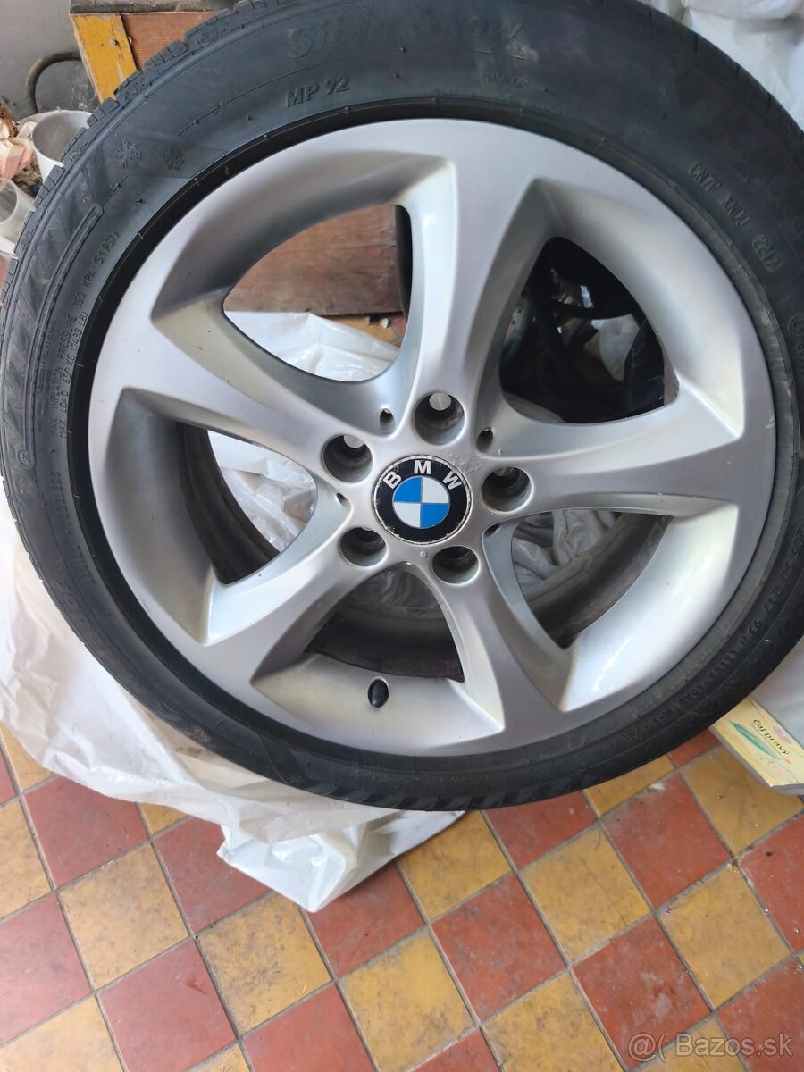 Predám zimné preumatiky R17 4 ks - 2
