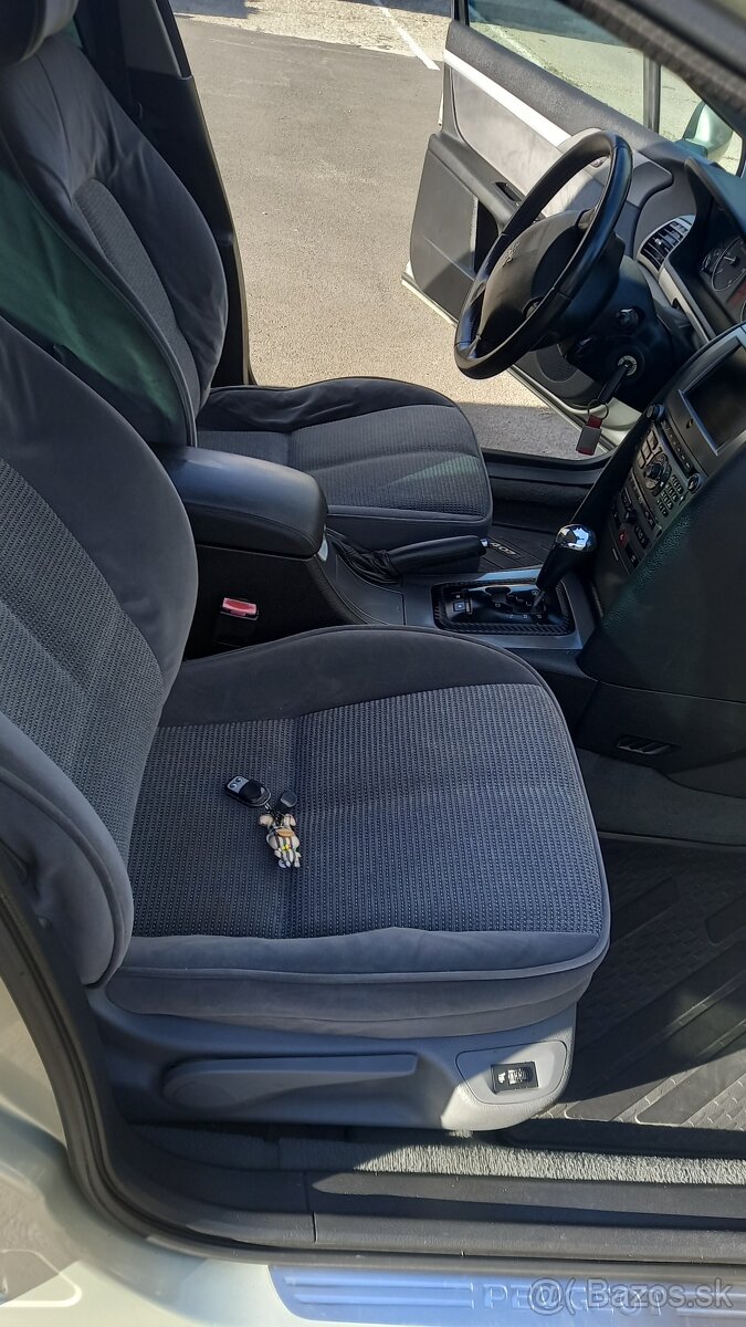 Peugeot 407 - 2