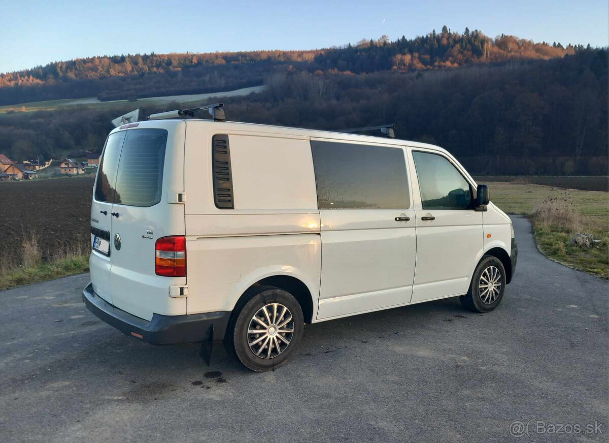VW Transporter 2.5Tdi 4x4 96kw Kúp.Slovensko ťažné - 2